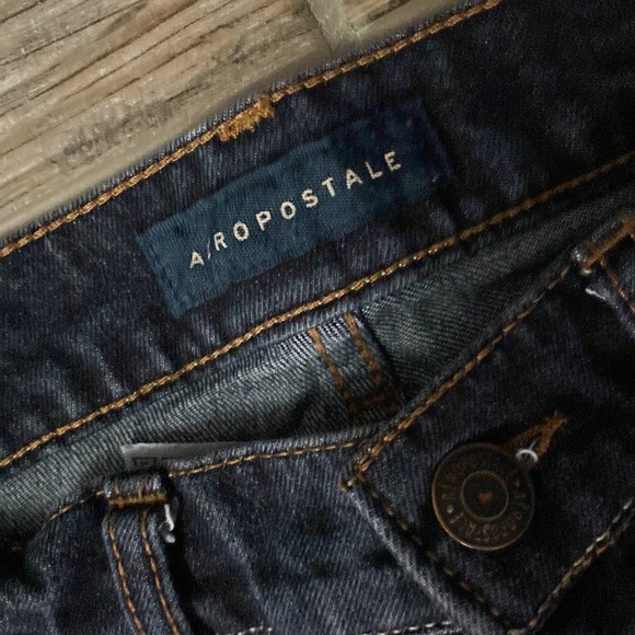 Aero Jeans - Picture 2 of 3